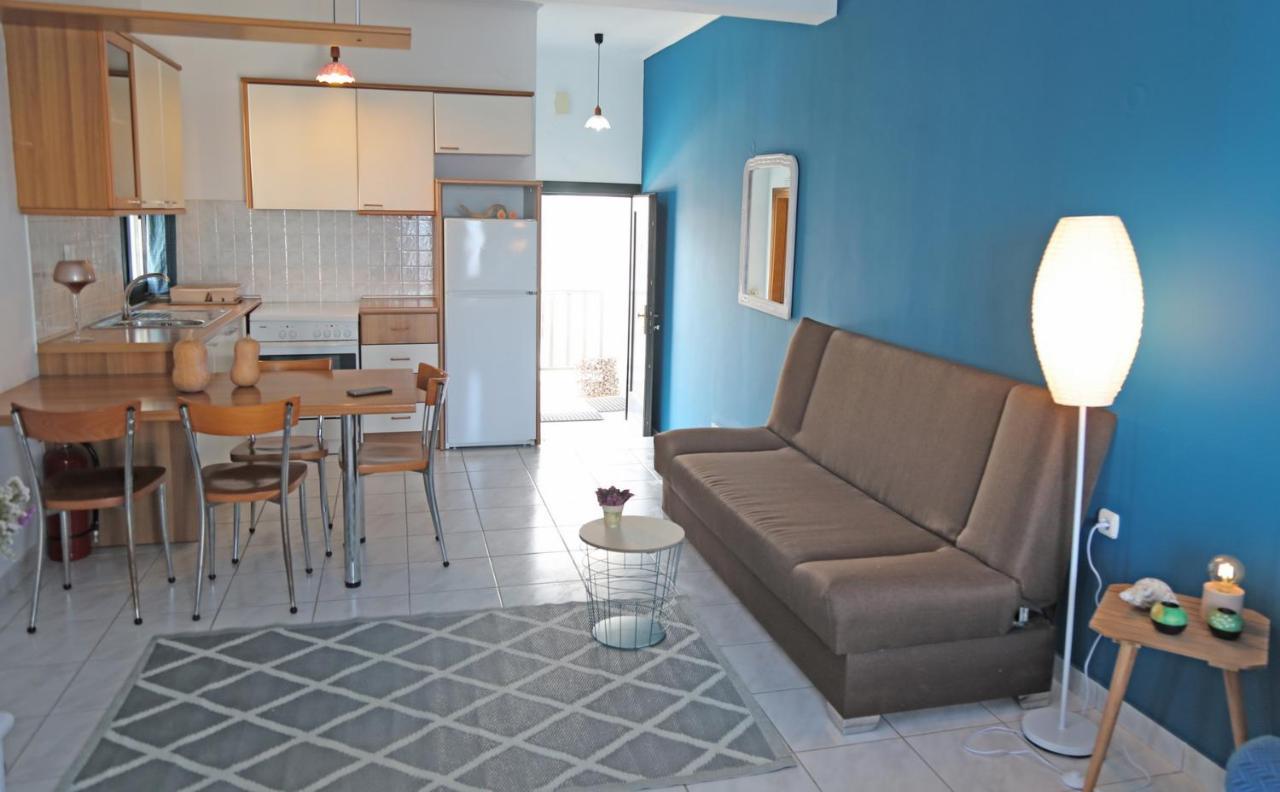 Βlue Comfort Apts-Sitia Apartment Екстериор снимка