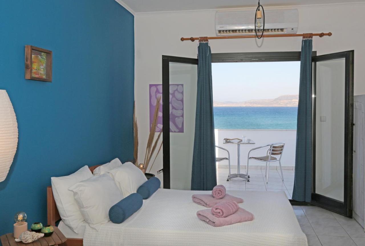 Βlue Comfort Apts-Sitia Apartment Екстериор снимка