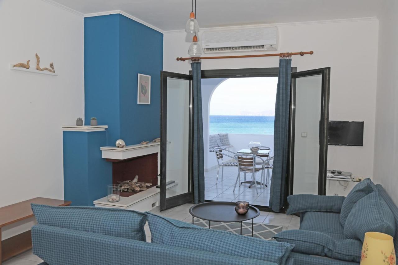 Βlue Comfort Apts-Sitia Apartment Екстериор снимка