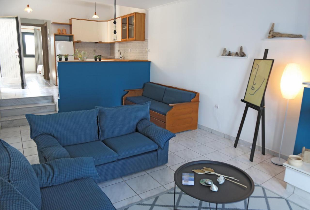 Βlue Comfort Apts-Sitia Apartment Екстериор снимка
